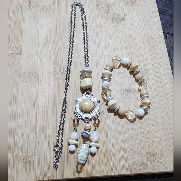 Treska necklace beaded tassel necklace and beaded stretch bracelet - Picture 6 of 8